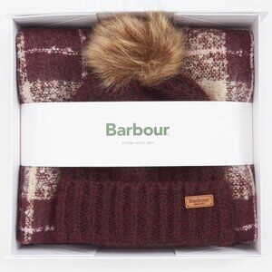 NWT Saltburn Beanie & Tartan Scarf Gift Set